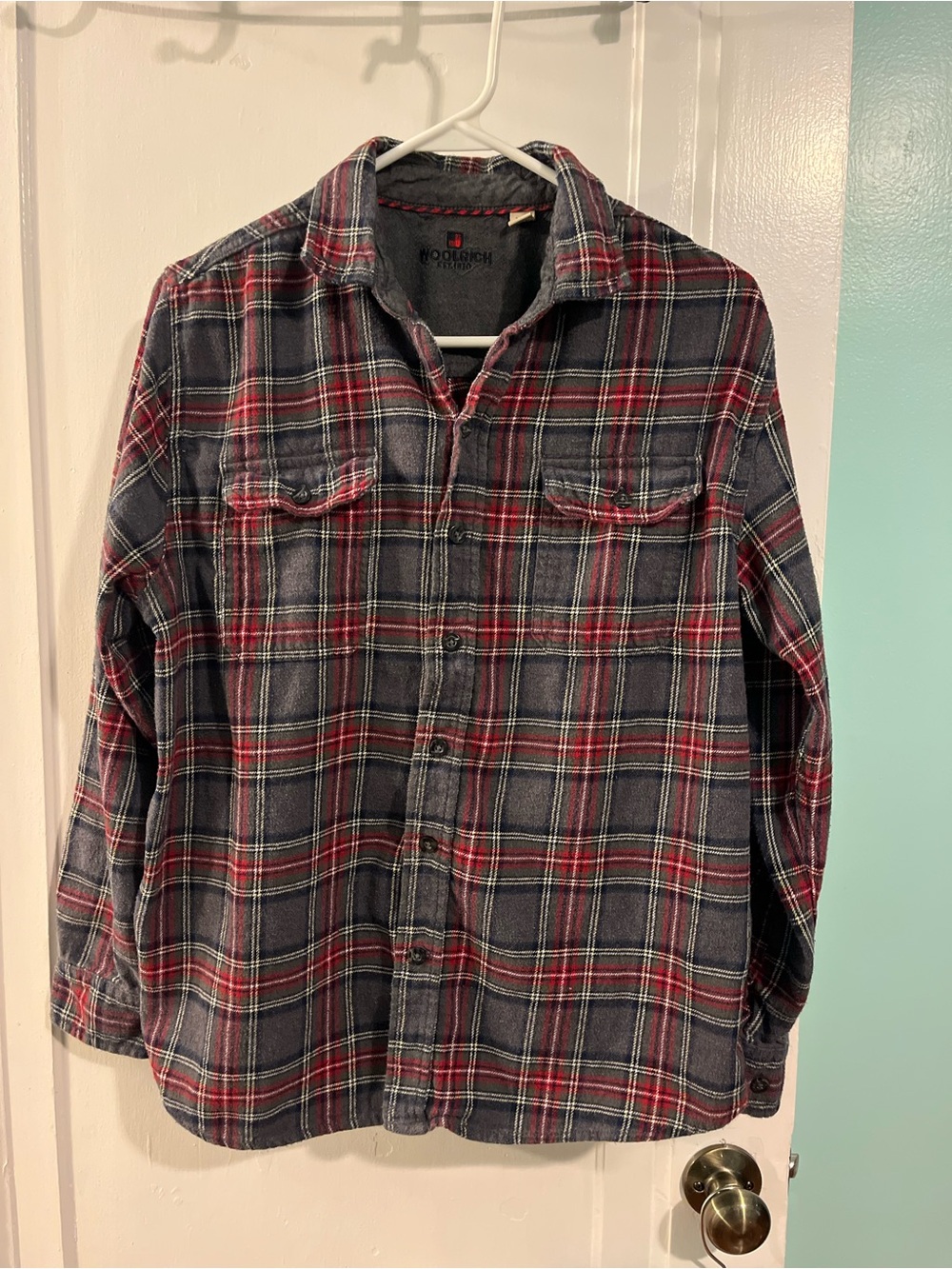 Woolrich Men's Navy and Red Plaid Button-Down Shirt size medium